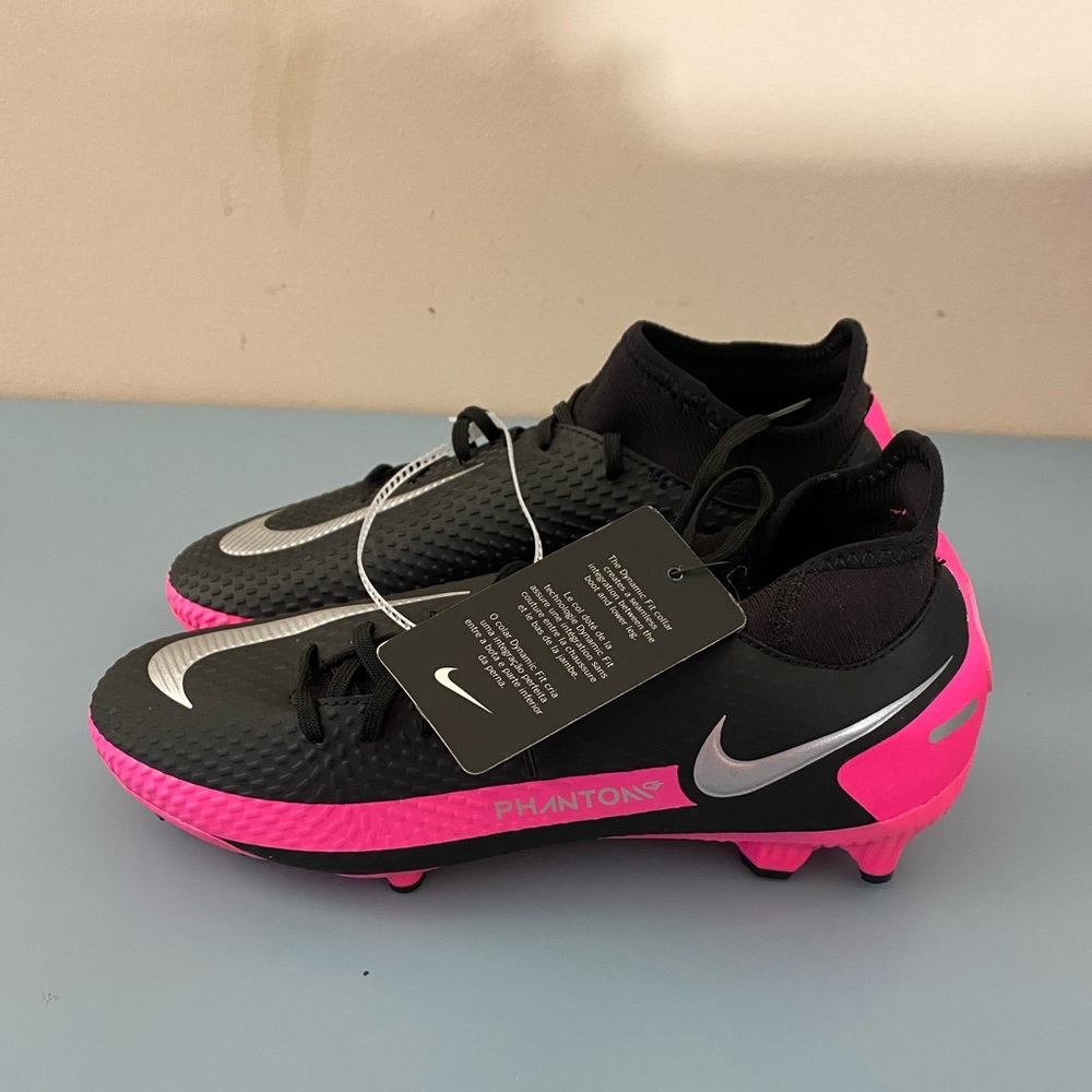 Nike phantom gt cleats